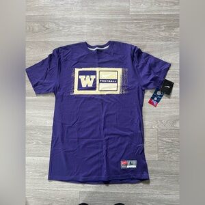 New Men’s Nike University of Washington Huskies purple and white tee size Larg